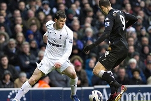 Liên tiếp bại trận, Tottenham có thể tuột mất vé dự Champions League