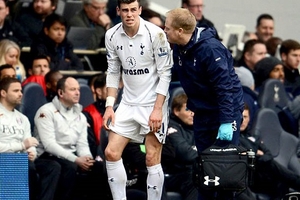 Cuộc đua Top 4 Premier League: Lại chuyện rùa và thỏ