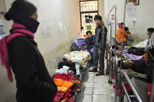 Bệnh nhân tự vượt tuyến sẽ bị "chuyển ngược"