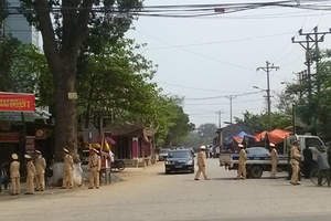 Vụ đưa quan tài đi diễu phố: Sự bất thường của nhân chứng