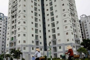 “Bơm” gần 1,5 tỷ USD để cứu bất động sản