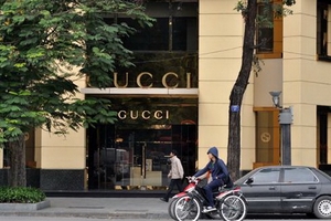 Xử lý sai phạm tại cửa hàng Gucci - Milano: Tịch thu sung công quỹ toàn bộ số hàng hiệu lên đến 30 tỷ đồng