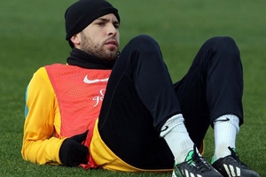 Jordi Alba đá trận PSG