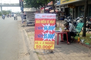 Bảo hiểm xe máy siêu rẻ, mua rồi "ôm đầu máu"!