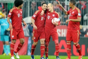 Bayen chạy đà Champions League bằng chiến thắng không tưởng 9-2