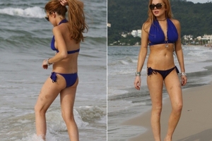 Lindsay Lohan lọt top mỹ nhân diện bikini