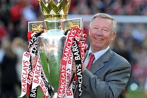 Sir Alex cảnh báo các đối thủ… mùa tới