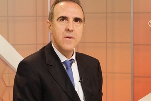 Người bí ẩn sau các “món hàng nóng” trên TTCN