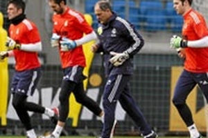 Mourinho chốt danh sách dự trận Galatasaray