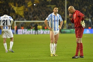 Platini bị nghi “làm độ” trận Dortmund – Malaga