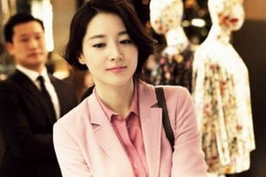 Lee Young Ae bị kiện vì xúc phạm doanh nhân