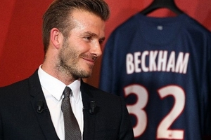 Becks bị tố… hứa suông từ thiện