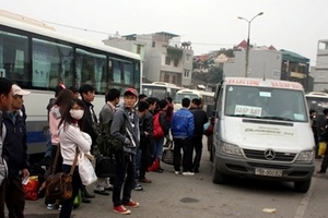 Xăng giảm giá, nhưng giá vé xe vẫn tăng