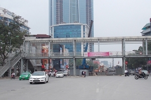 Dự án 'đè' dự án