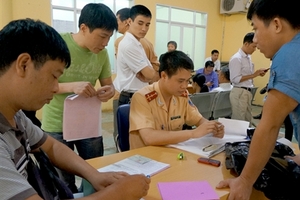 Chưa phạt xe không chính chủ đến hết năm 2014