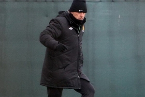 Mancini sẽ ở lại Man City dù thua cúp FA!