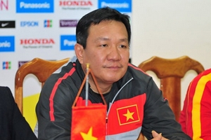 HLV Hoàng Văn Phúc ký hợp đồng 2 năm với VFF