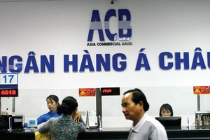 Cổ đông ACB lo ngại khoản nợ của bầu Kiên