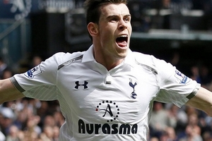 NÓNG: Vượt Van Persie, Bale ẵm giải lớn của FWA