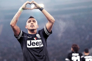 Bằng mọi giá, Juve phải giữ Vidal