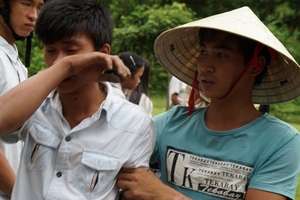 3 phu vàng chết ngạt dưới hầm sâu