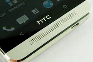 Doanh thu của HTC tiếp tục lao dốc trong tháng Tư