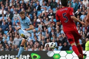 Man City khởi động tốt cho FA Cup, Wigan lâm nguy