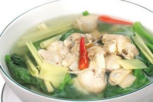 Canh nghêu mồng tơi