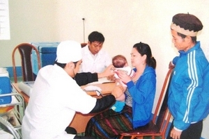 Nhiều trẻ em gặp khó khăn vì thiếu vắc xin thay thế