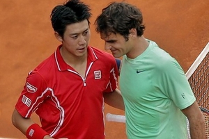 Madrid Open: Đương kim vô địch Federer gục ngã!