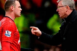 Sir Alex cân nhắc gạch tên Rooney khỏi danh sách