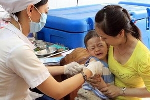 Sở Y tế Hà Nội yêu cầu rà soát quy trình tiêm chủng