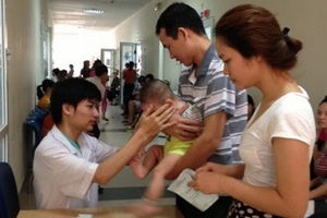 Dừng Vaccine Quinvaxem 5 trong 1: Vẫn nên tiêm phòng mũi khác cho trẻ