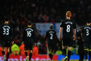 Arsenal trở lại Top 4, tiễn nhà vô địch FA xuống hạng