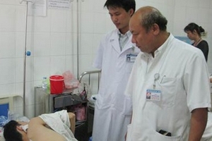 Robot chữa bệnh xẹp đốt sống cổ