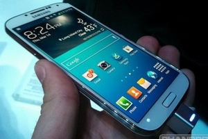 Samsung lập kỷ lục bán 10 triệu chiếc Galaxy S4