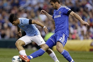 Chelsea, Man City mang “cơn mưa bàn thắng" tới Mỹ