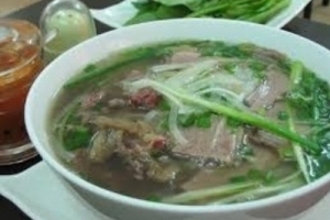 Bộ Y tế vào cuộc điều tra vụ việc “nước phở bẩn”