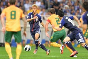 Nhật là đội đầu tiên giành vé dự World Cup 2014