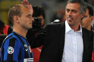 Sneijder để ngỏ khả năng đoàn tụ với Jose Mourinho
