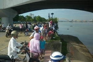 Đà Nẵng: Người đàn ông nhảy cầu sông Hàn tự tử