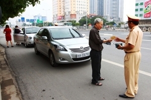 Mở đợt cao điểm phạt xe vi phạm tốc độ toàn quốc
