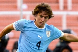 Manchester United chính thức có tân binh đầu tiên