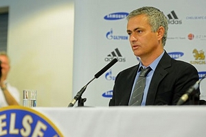 Jose Mourinho có biệt danh mới là "Người hạnh phúc"