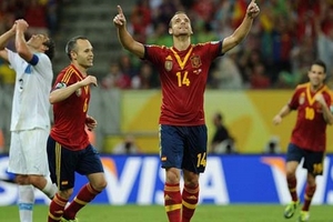 Italy, Tây Ban Nha giành trọn 3 điểm ở ngày ra quân