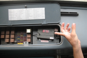 Ẩn hoạ từ những “lá bùa điếc”