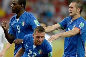 Italy ngược dòng kịch tính trước Nhật để vào bán kết