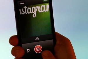 Instagram và WhatsApp cùng lập kỳ tích ấn tượng