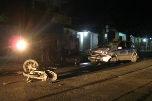 Thanh Hóa: Đấu đầu taxi, 2 người nhập viện