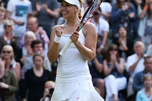 Wimbledon tiếp tục gây sốc: Serena Williams gục ngã